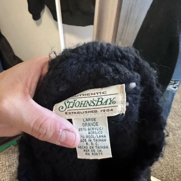 Bundle 3 for $50 | Vtg St. John’s bay sweater 🦋 - Picture 6 of 9